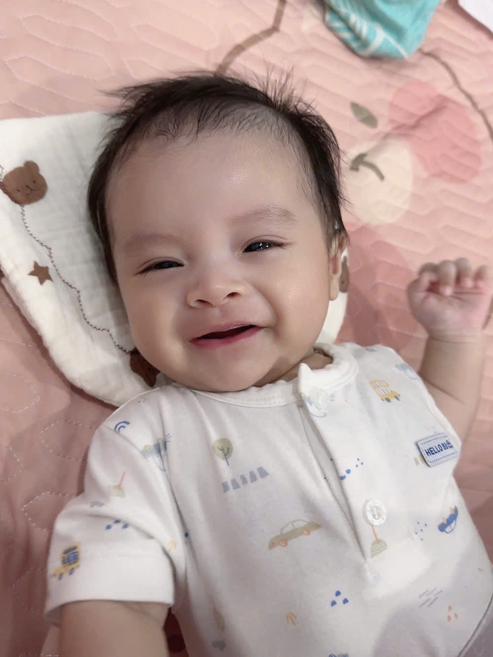 Bé Xoài 4 tháng tuổi